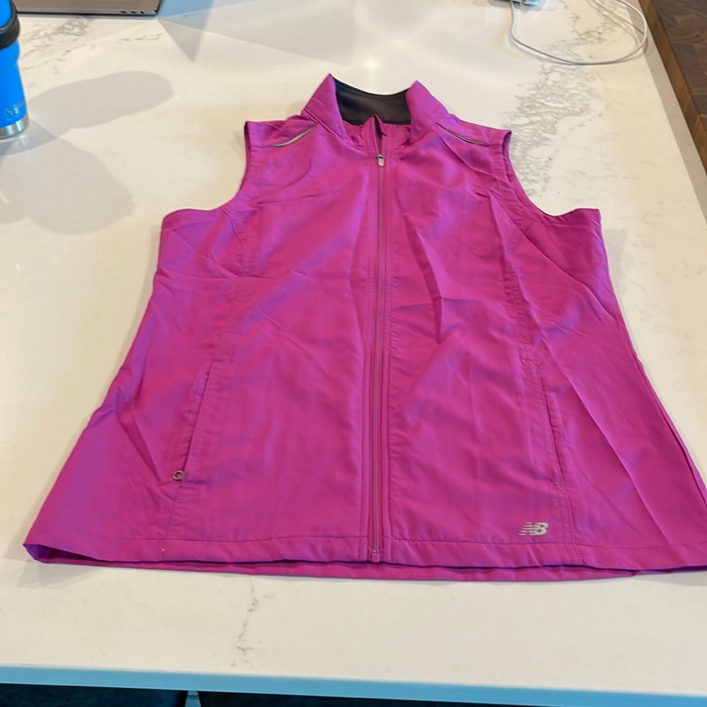 NEW BALANCE VEST